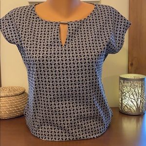 3/$15 EUC Banana Republic blouse